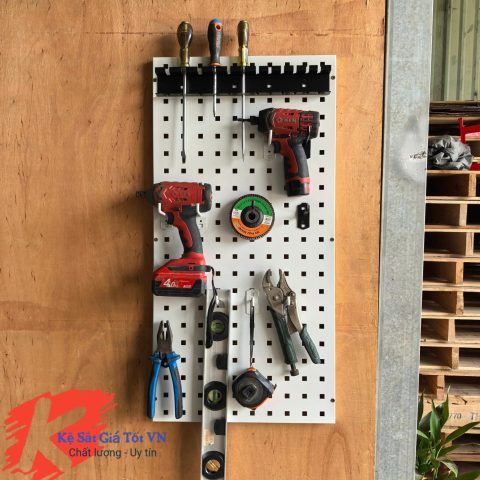 Bảng pegboard lỗ vuông cài móc