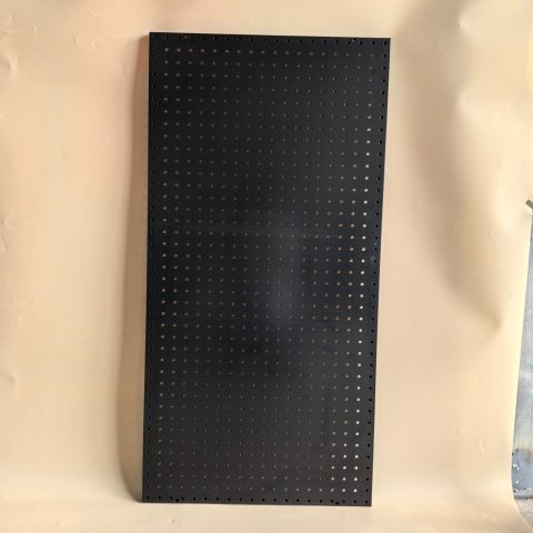 Tấm tôn lỗ 100×50 cm (mẫu cũ)