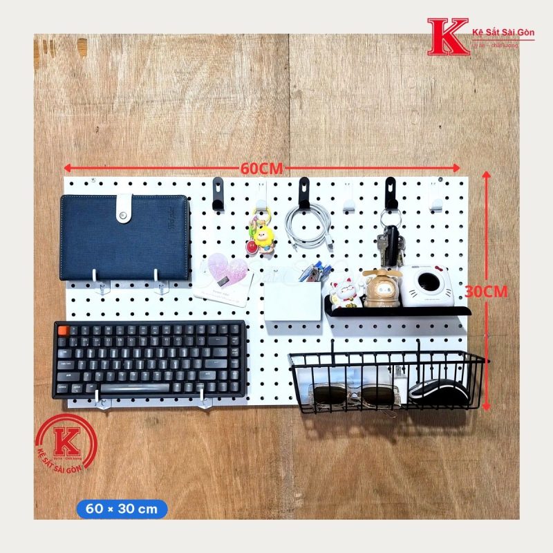 Tấm tôn bo góc tròn 60cm x 40cm - Đen