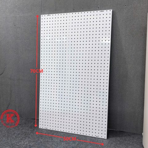 Tấm tôn lỗ 70cm x 50cm